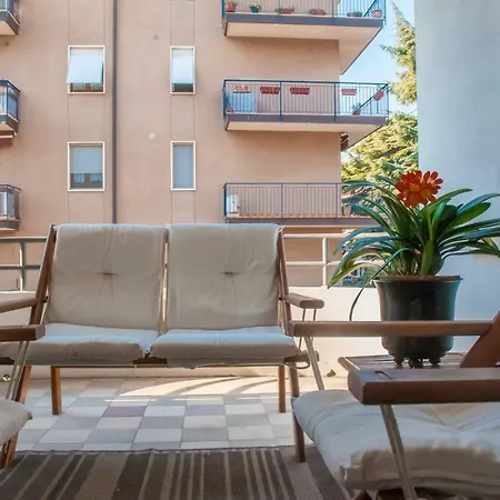 Abitare Il 900 Verona